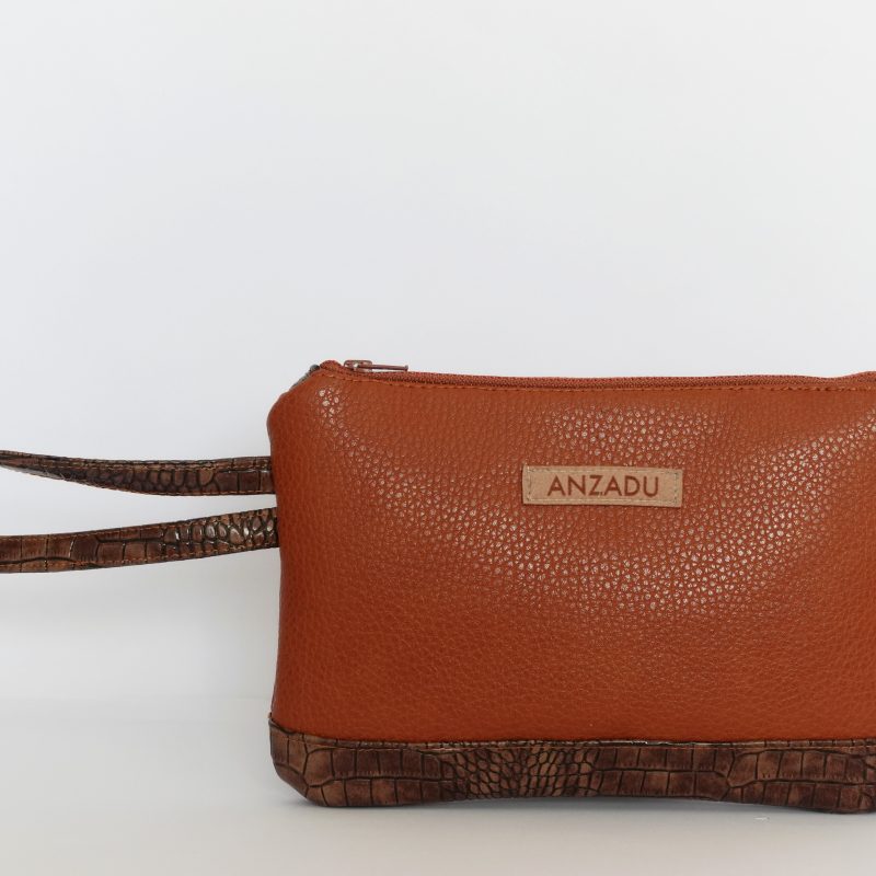 Cartera de mano ADuany color marrón